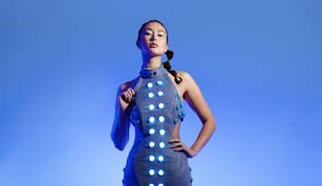 Clothes That Adapt to Weather Might Be Fashion’s Most Practical Innovation Yet Clothes That Adapt to Weather Might Be Fashion’s Most Practical Innovation Yet